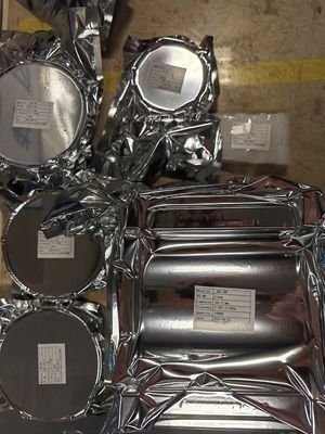 Прочная расплавленная кремниевая пластина с превосходной механической прочностью и тепловой стабильностью для точных полупроводниковых компонентов