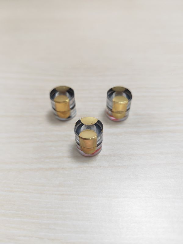 Пиезоэлектрические конечные крышки для пластинок, предназначенные для устойчивости к экстремальным температурам и механическим нагрузкам для длительного использования в промышленности